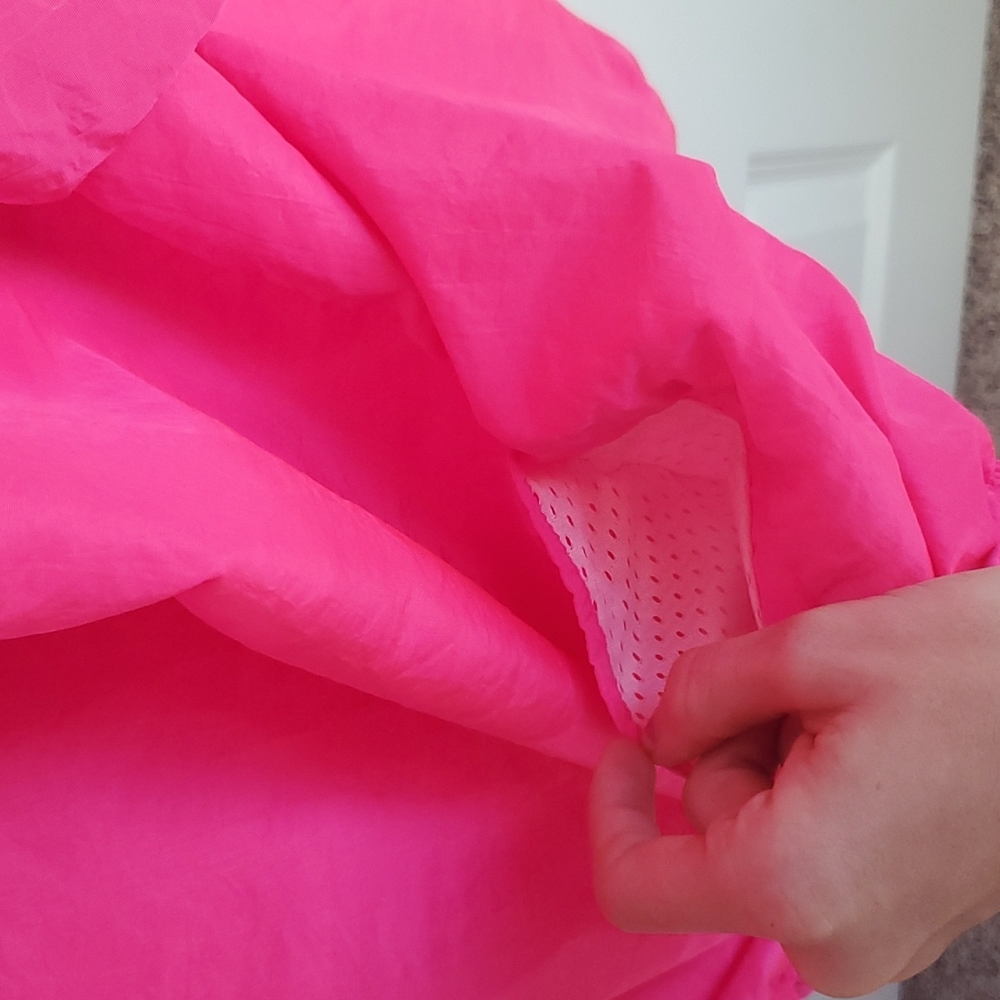 Vintage Surf-Style Hot Pink Windbreaker Suit With matching Pants💗 Hostess Pick - Picture 6 of 13